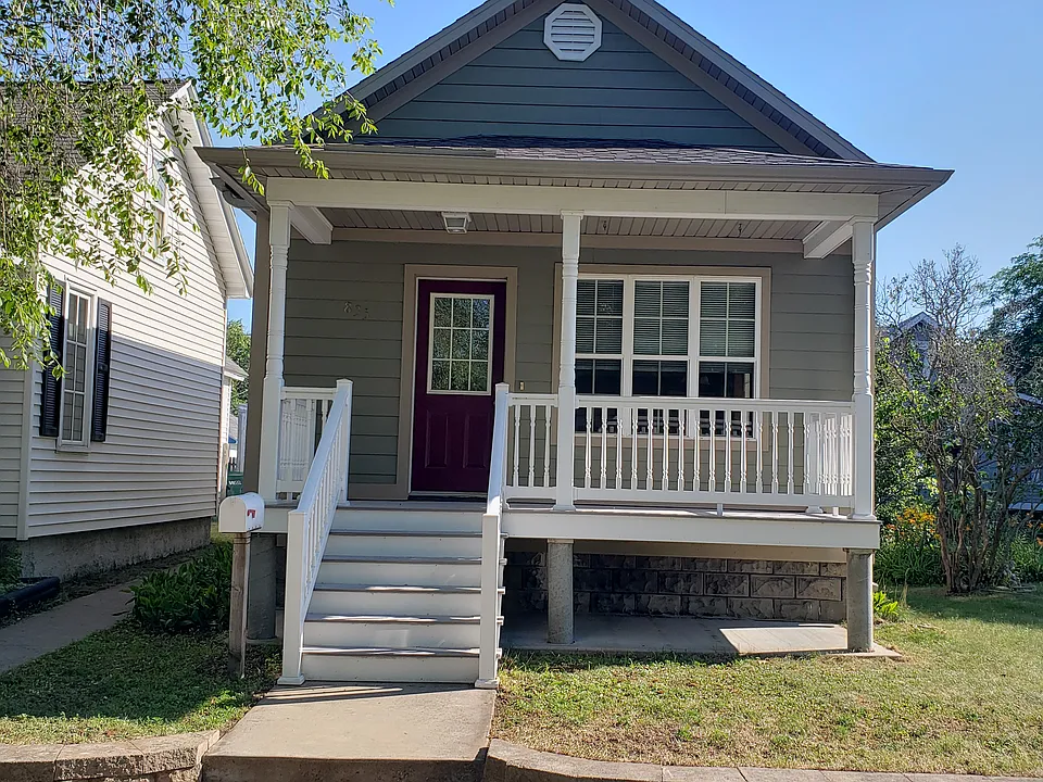 835 Carney Blvd