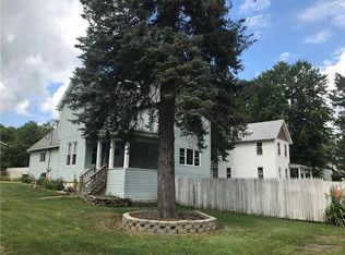 84 Pleasant St, Wellsville, NY 14895