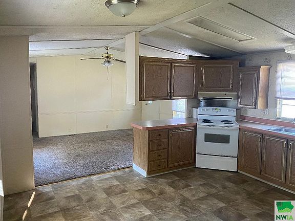 2nd image of 447 N Plum St Lot 11