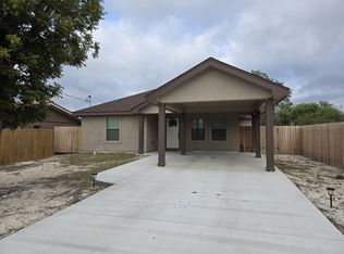 107 Cordona St, Del Rio, TX 78840