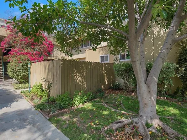 11138 Aqua Vista St APT 61, North Hollywood, CA 91602
