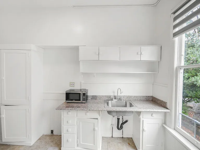 2509 Dana St — Photo 11