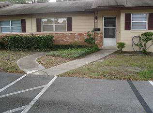5 Villa Villar Ct, Deland, FL 32724