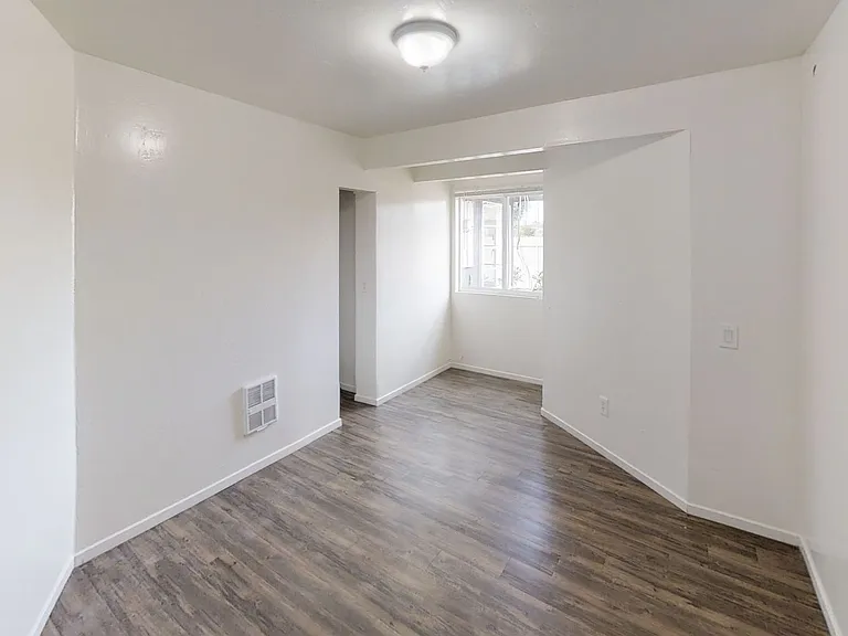 5102 Ewing St — Photo 13