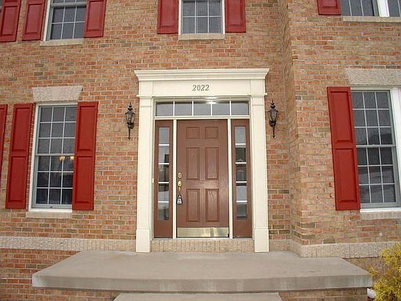 Front Detail