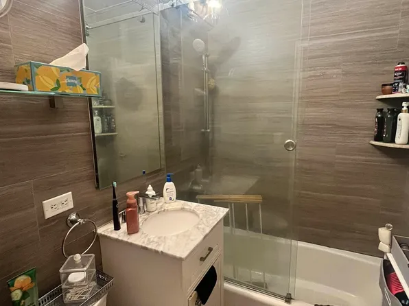 330 East 83rd Street image 10 of 20