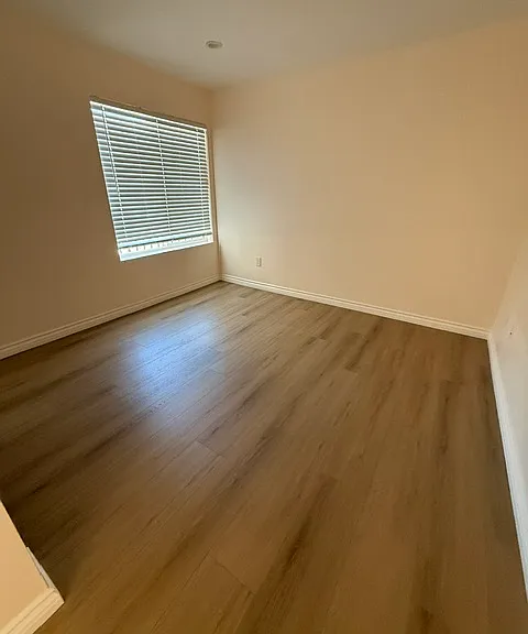 10290 Tujunga Canyon Blvd #305 — Photo 11