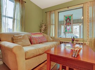 391 N 8th St, Selinsgrove, PA 17870