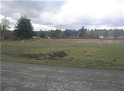 2nd image of 506 Butte Ave