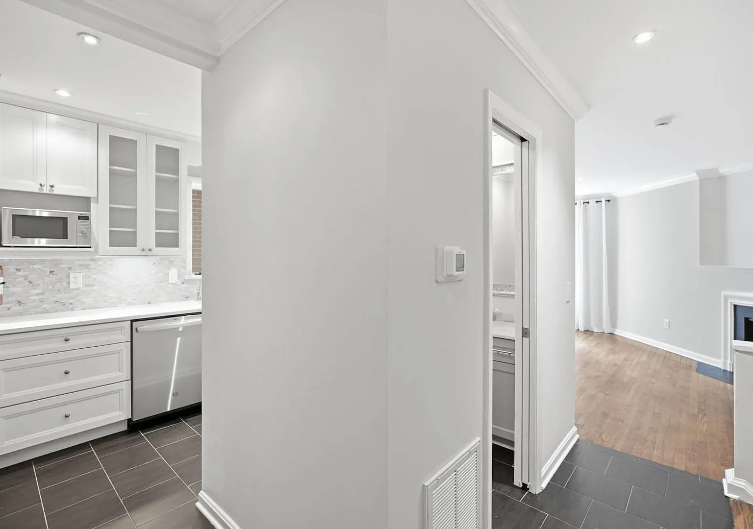 Dupont Bi-Level Condo | 2 Bed | 2.5 Bath | 1400 Sf | 1 Assigned Off-Street Parking Space — Photo 2