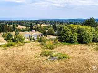1111 Black Bear Trl, Pt Angeles, WA 98362