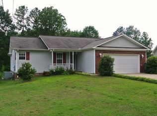 85 Hickory Ln, Oxford, AL 36203
