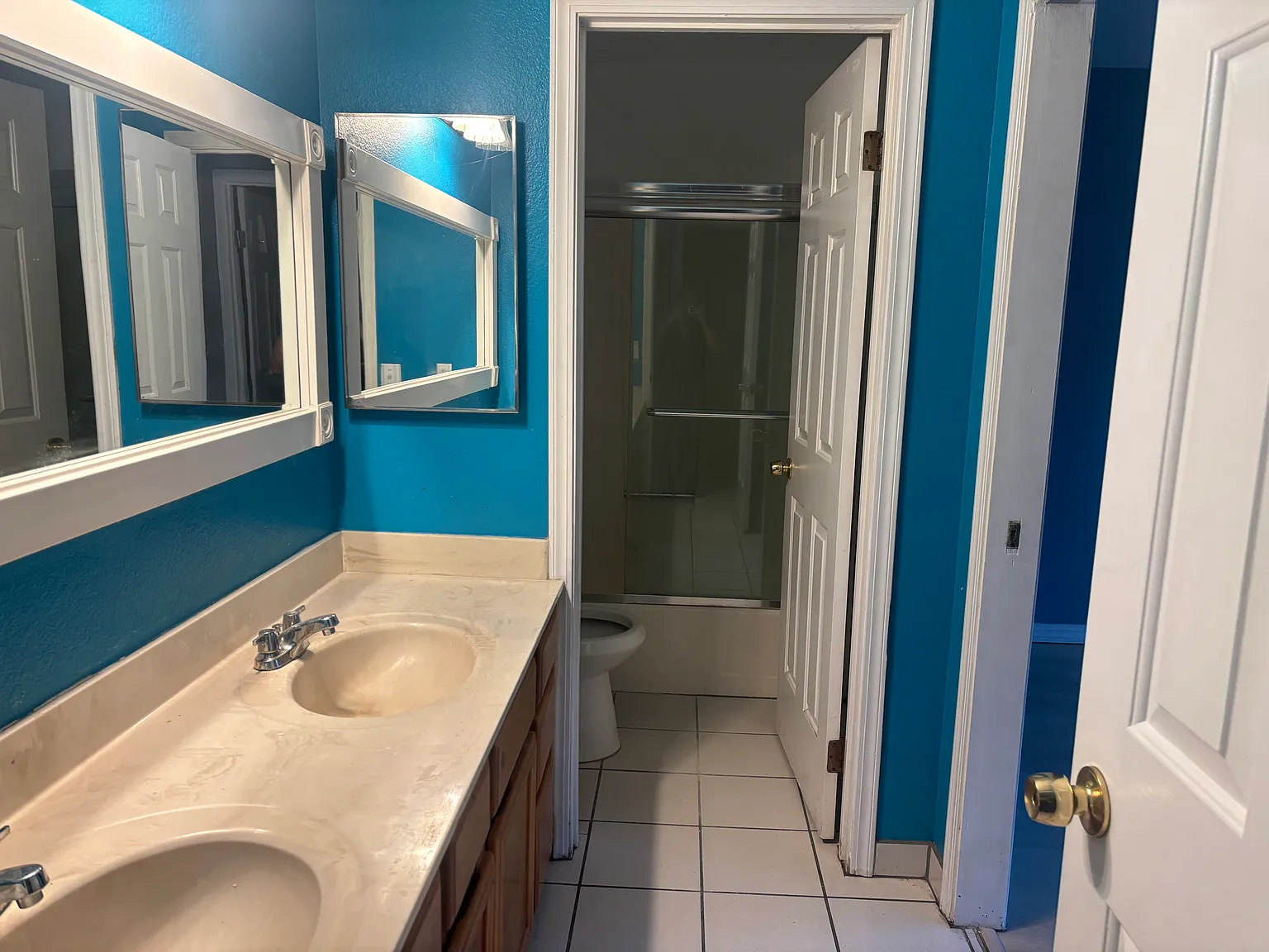 2 bed, 912 sqft, $2,800 — Photo 1