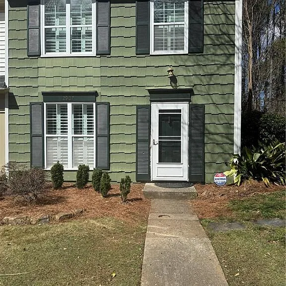 2907 Queen Anne Ct — Photo 1