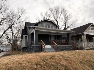 2221 E Gregory Blvd, Kansas City, MO 64132
