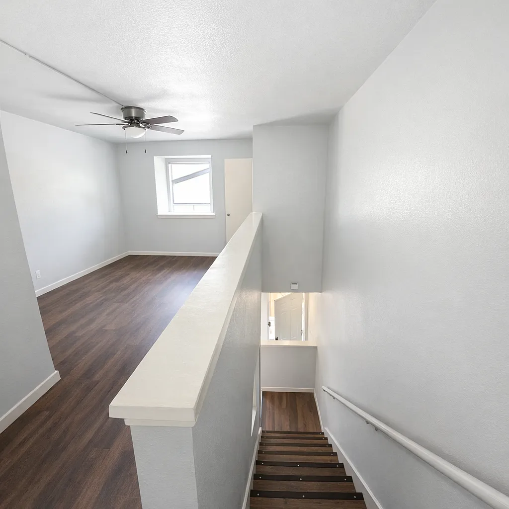 Wilcrest Dr, Houston — Photo 2