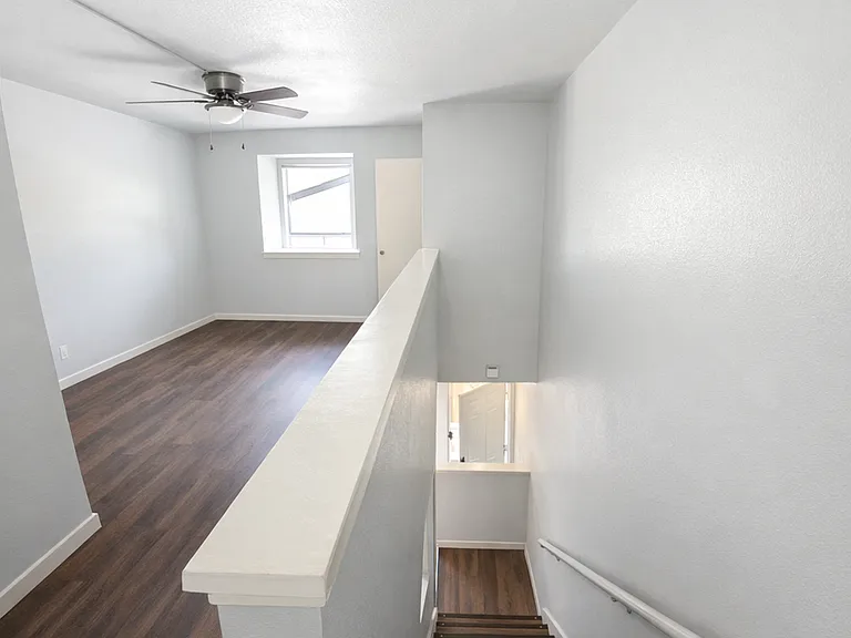 2100 Wilcrest Dr #119 — Photo 3