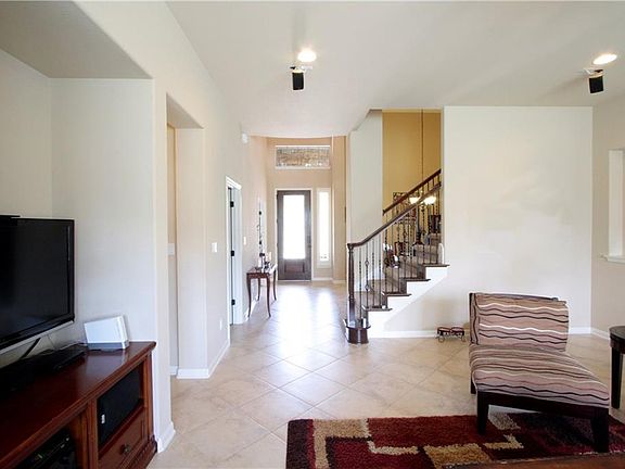 3rd image of 12301 Montclair Bnd