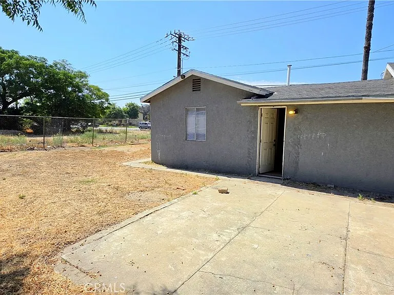 13666 Arrow Blvd — Photo 19