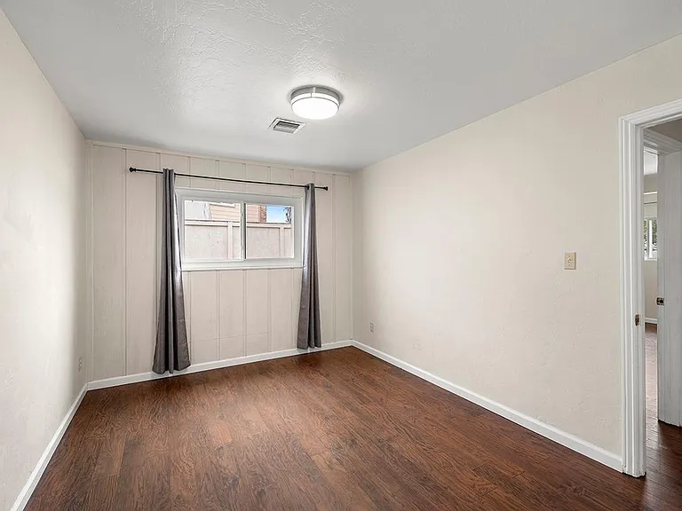 4148 Cole Way — Photo 22