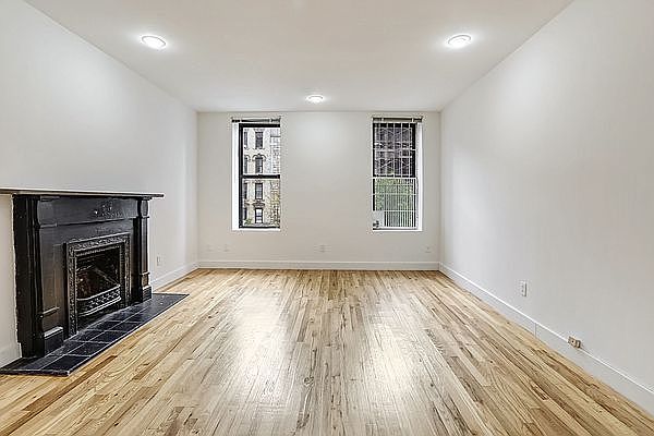 1st image of 128 E 96th St APT 3B