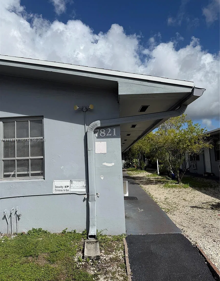 Boulevard Heights Sec 8 — Photo 1