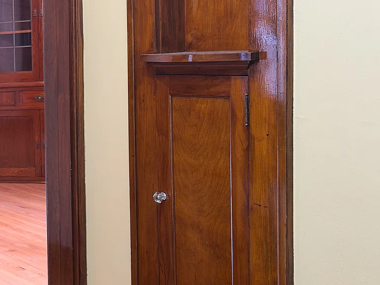 Charming details