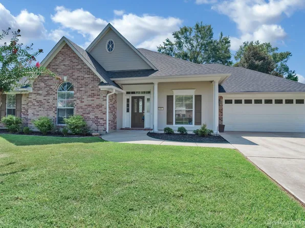 411 Grand Oaks Dr, Shreveport, LA 71106