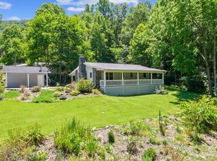 144 Sam King Rd, Hendersonville, NC 28739