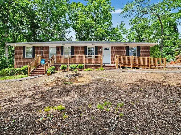 468 Taylor Street — Photo 8