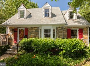 119 Moncure Dr, Alexandria, VA 22314