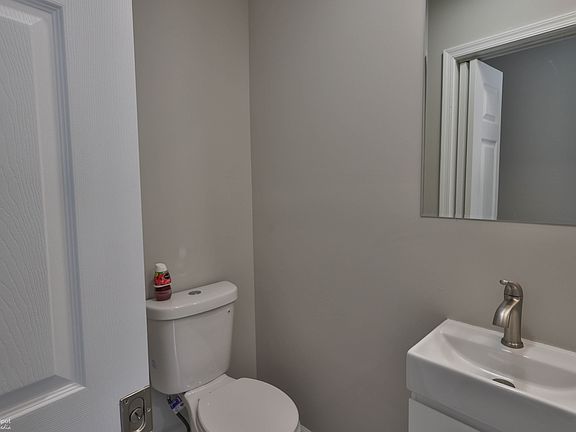 3rd image of 31 S 9th St #3