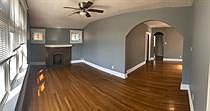 5th image of 5063 Winona Ave #A