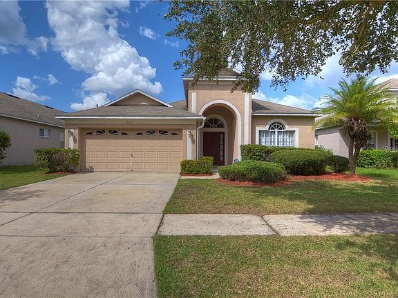 3rd image of 8802 Sandy Plains Dr