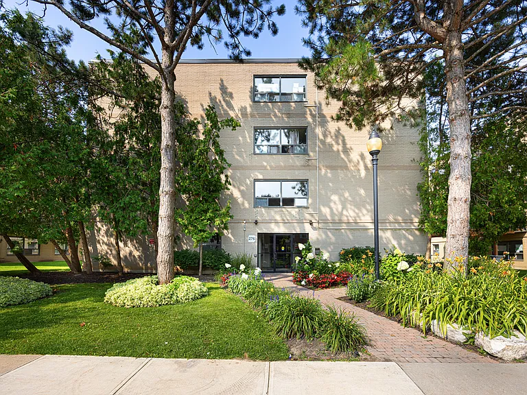 274 Cedar Ave — Photo 12
