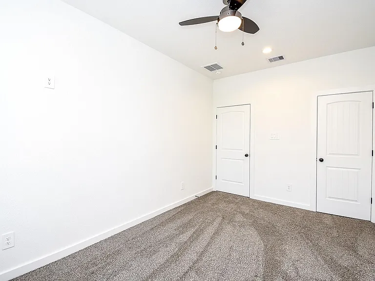 6828 Liverpool St — Photo 22