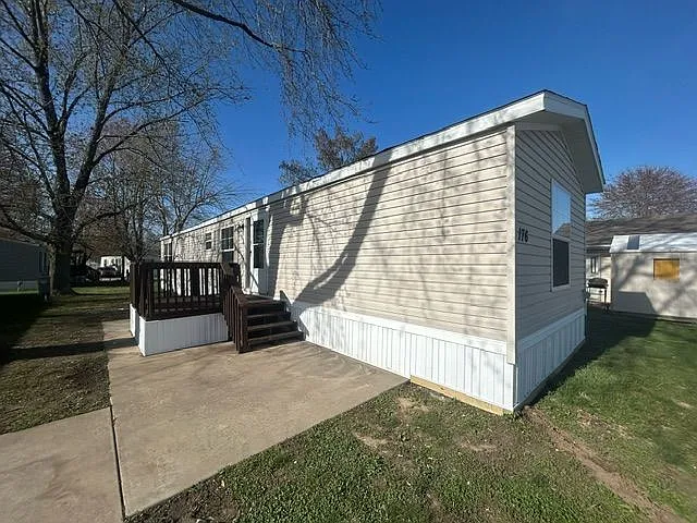 Lincoln Place — Photo 18