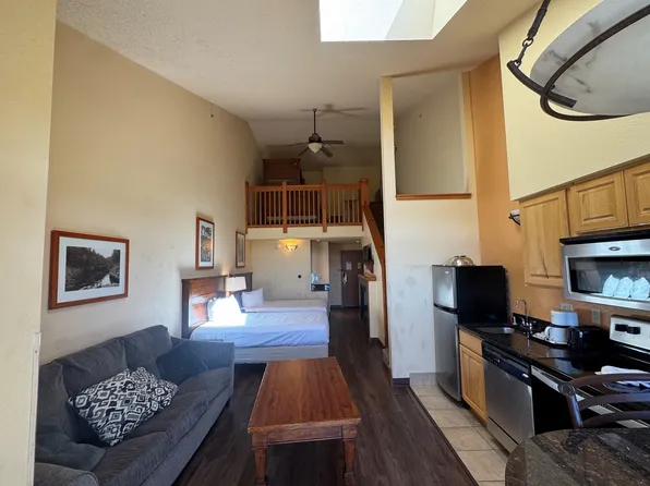 2504 River 7421, Wisconsin Dells, WI 53965