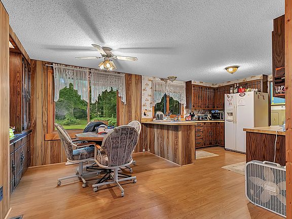 4th image of 9857 W Lake Ct