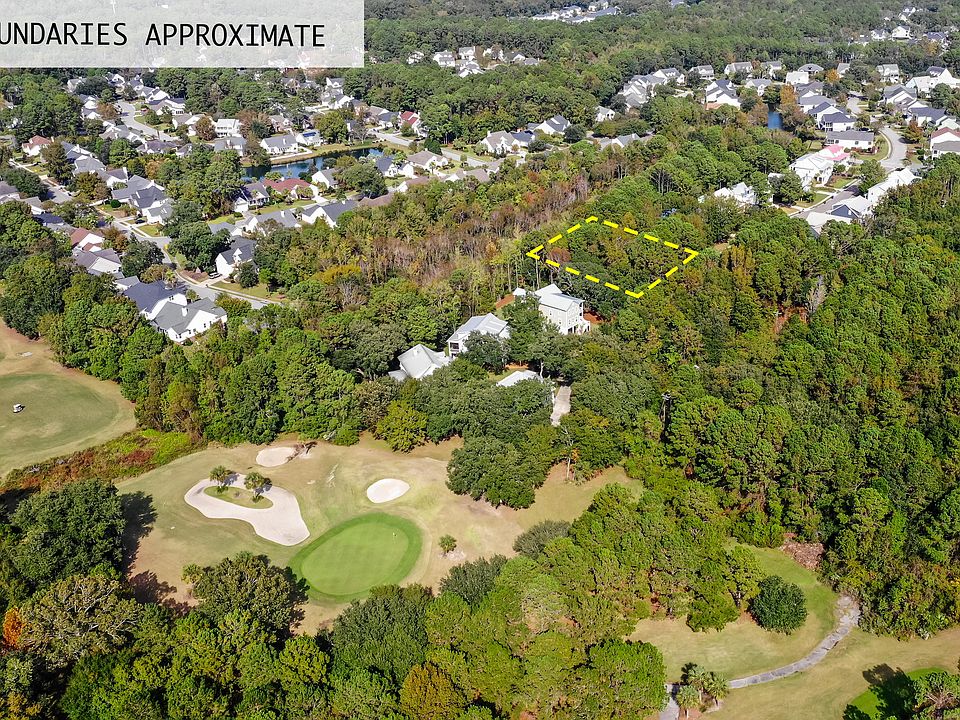 1st image of 2532 Charter Oaks Dr