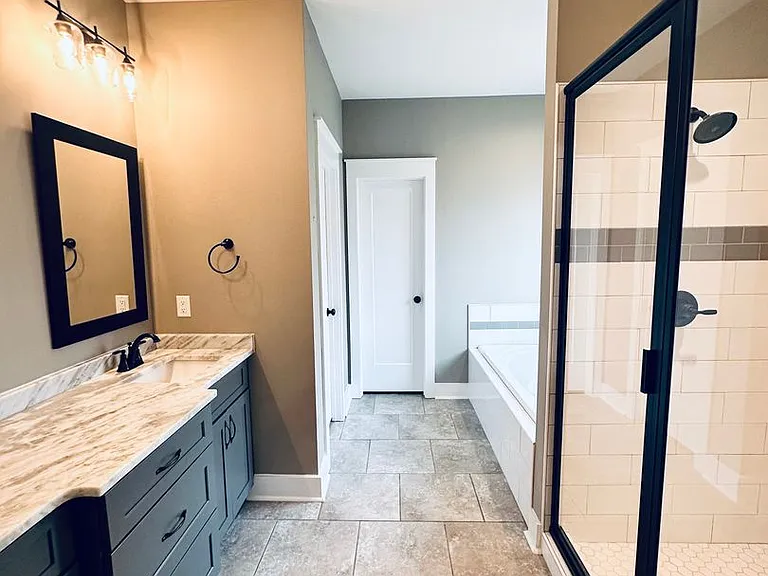 102 Twisted Laurel Ln — Photo 28