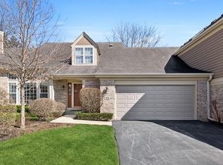15 Provincetown Ct, Lincolnshire, IL 60069