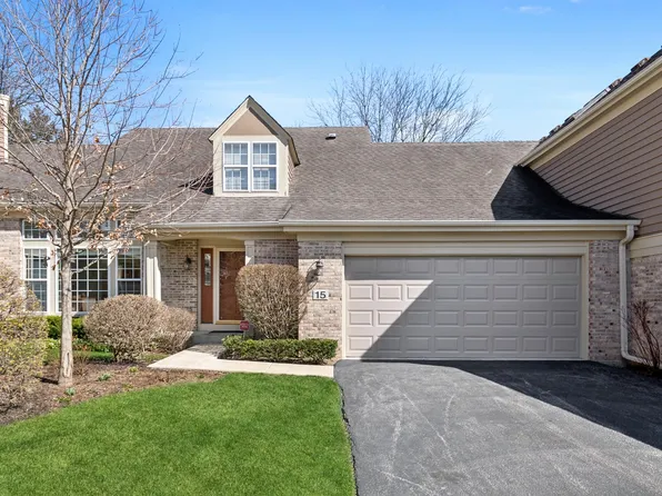 15 Provincetown Ct, Lincolnshire, IL 60069