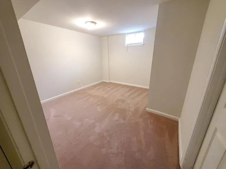 15582 Northgate Dr — Photo 46
