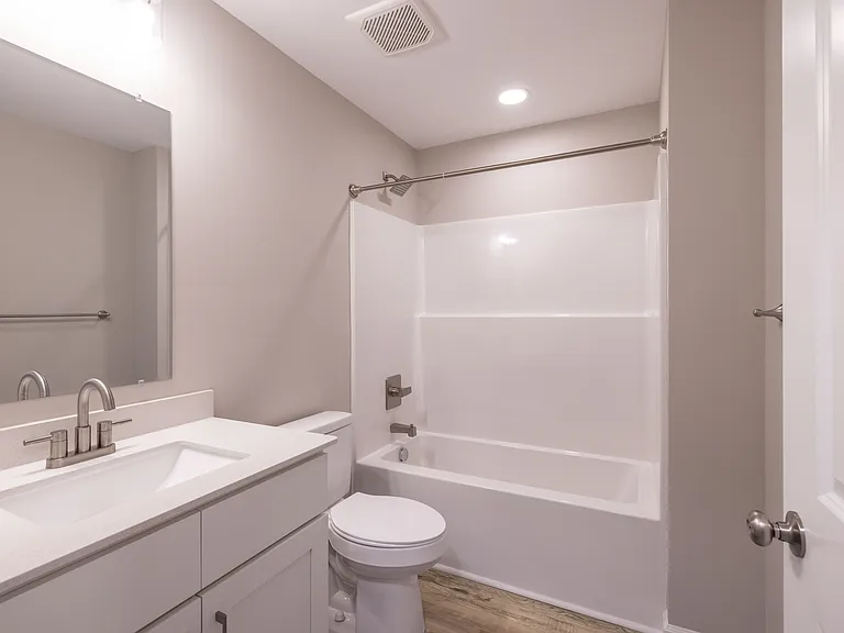 810 Long St — Photo 20