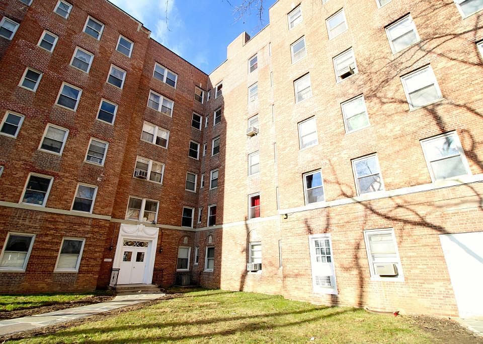 2nd image of 5 Old Mamaroneck Rd APT 5K