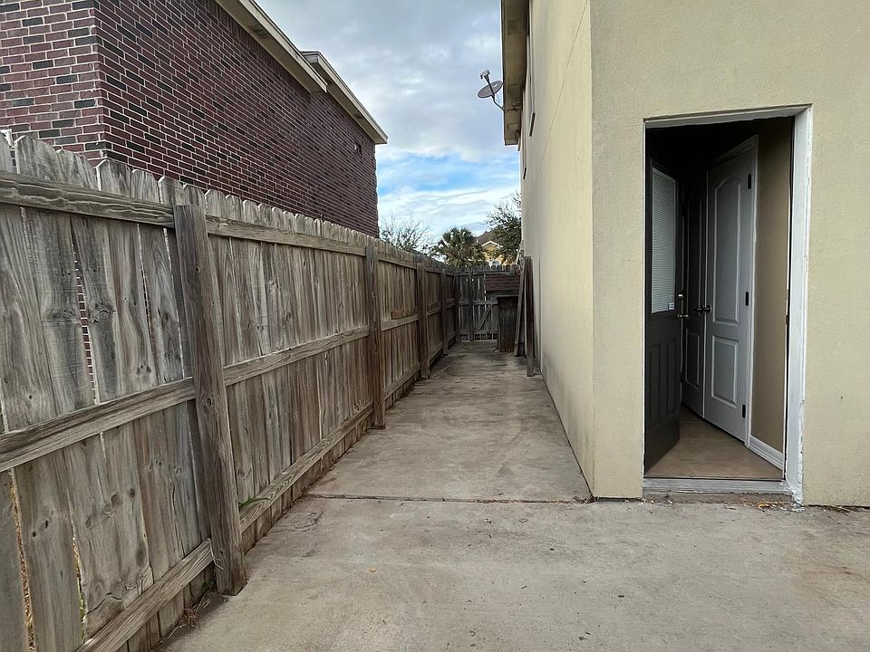 1st image of 1309 W Kiwi Ave APT 4