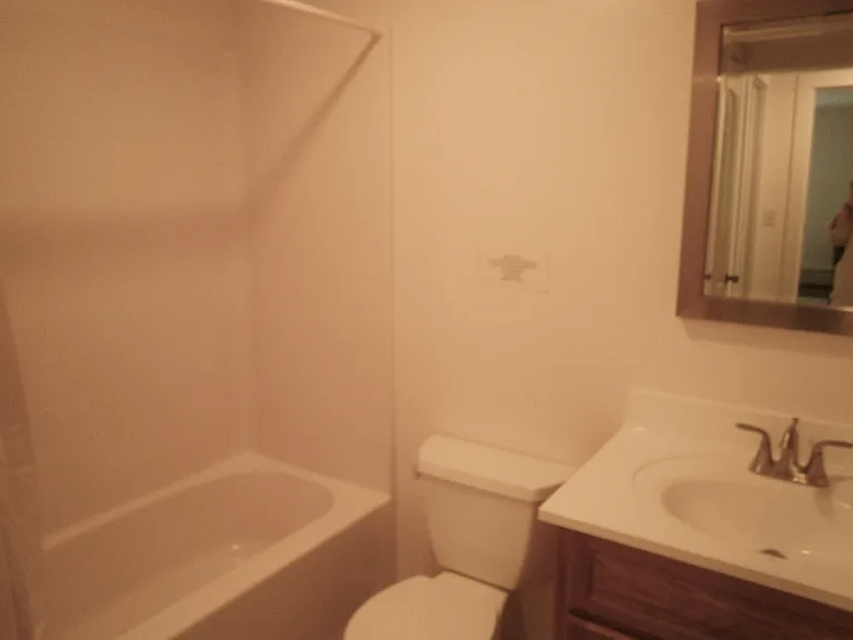 102 Highland Pl #7 — Photo 12