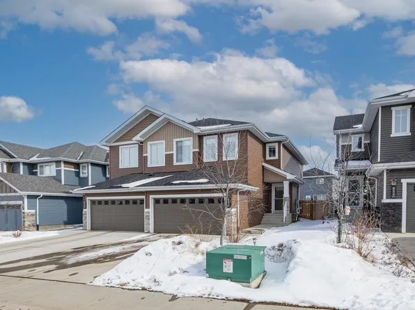 856 Ebbers Cres NW, Edmonton, AB T5Y 3V2