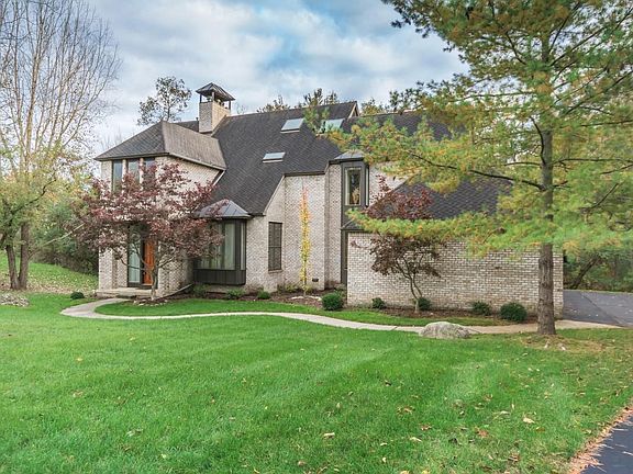 2nd image of 5543 Great Hawk Cir